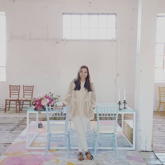 Meet your Posher, Aimee - Picture 4 of 8